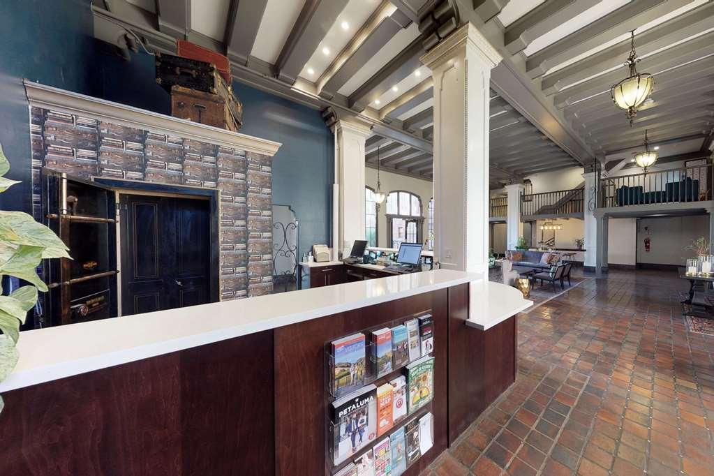 Hotel Petaluma, Ascend Hotel Collection المظهر الداخلي الصورة