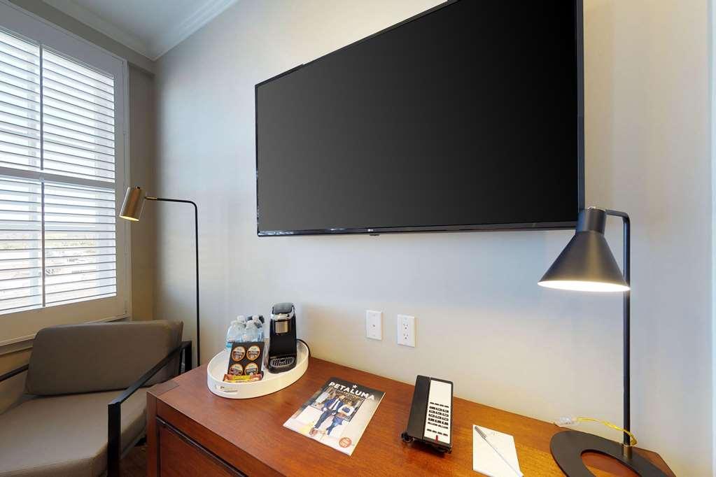 Hotel Petaluma, Ascend Hotel Collection الغرفة الصورة