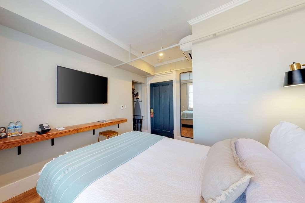 Hotel Petaluma, Ascend Hotel Collection الغرفة الصورة